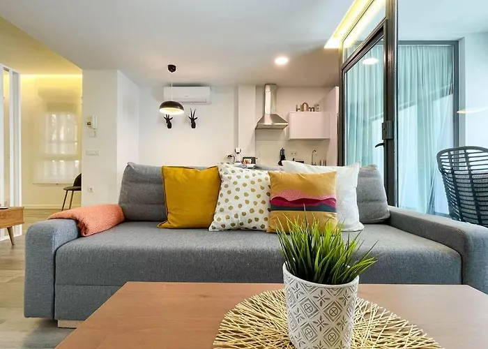 Encantador Y Coqueto Loft A 8 Min. De La Playa.